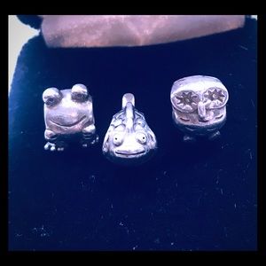 Retired collectible Pandora Charms 30 each BO